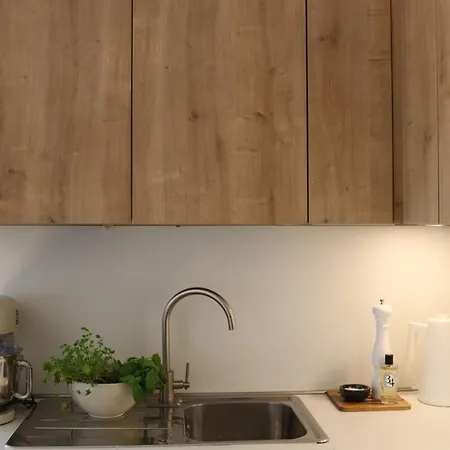 Apartment Cowper Ground Floor